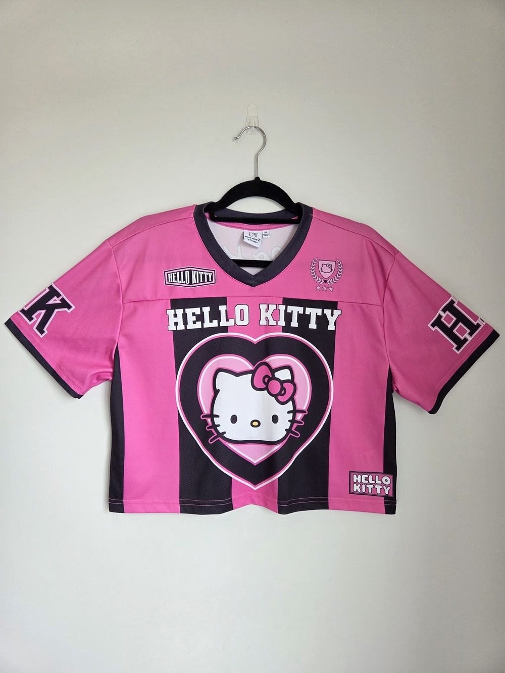 Hello Kitty by Sanrio Graphic Football Semi-Cropped Skimmer Jersey Size XS